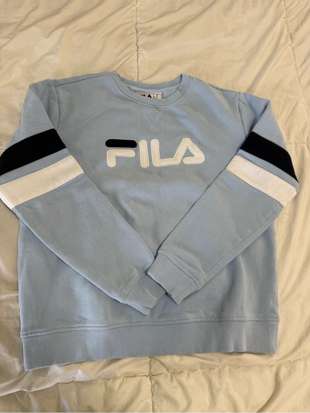 FILA women’s Light Blue Logo Crewneck Sweatshirt